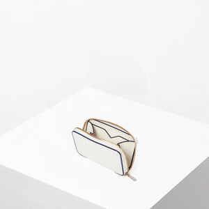 ヴァレクストラ ラウンドジップ ミニ ウォレット ホワイト