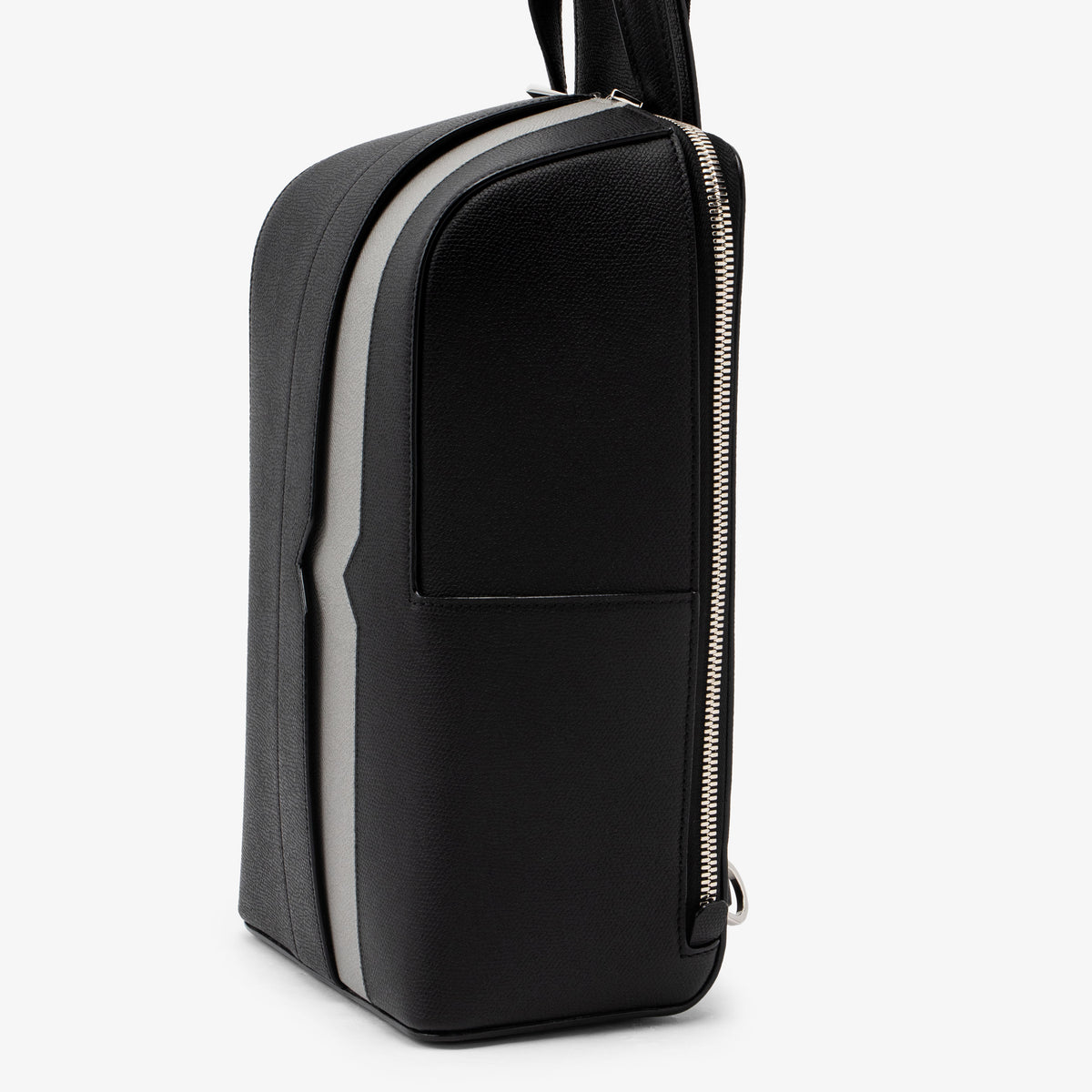 Vライン ワンショルダー バックパック – Valextra