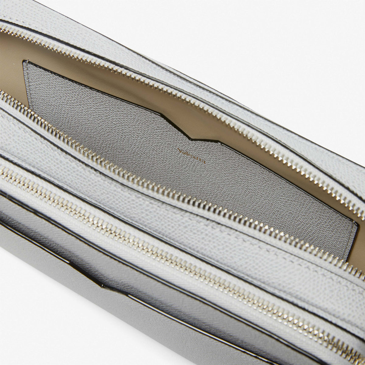 バムバッグ – Valextra - ヴァレクストラ 公式オンラインブティック