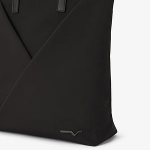 ヴァレクストラ　アソルート トートバッグ　ブラック