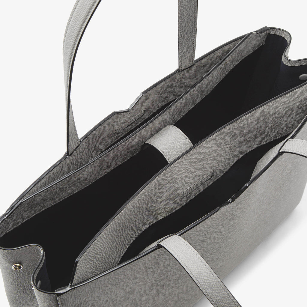 コレクション – Valextra - ヴァレクストラ 公式オンラインブティック