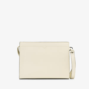 ヴァレクストラ　Vライン クラッチバッグ　ホワイト