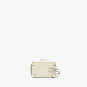 ホワイト