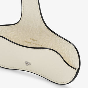 Valextra x minä perhonen　ストラップ付 メガネケース ロンディーネ