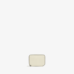 ホワイト