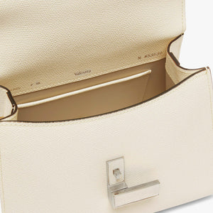 ヴァレクストラ　ミニ イジィデ　ホワイト