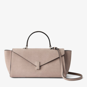 ヴァレクストラ　イジィデ エディター センソ　ヌード