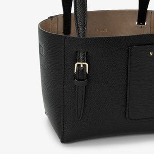 ヴァレクストラ　バケットバッグ ナノ　ブラック