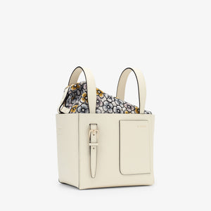 Valextra x minä perhonen バケットバッグ マイクロ ピーハ