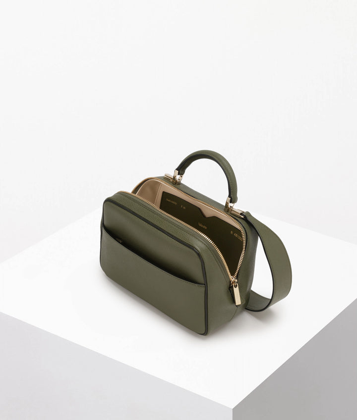 Valextra ヴァレクストラ セリエエッセ ミディアム