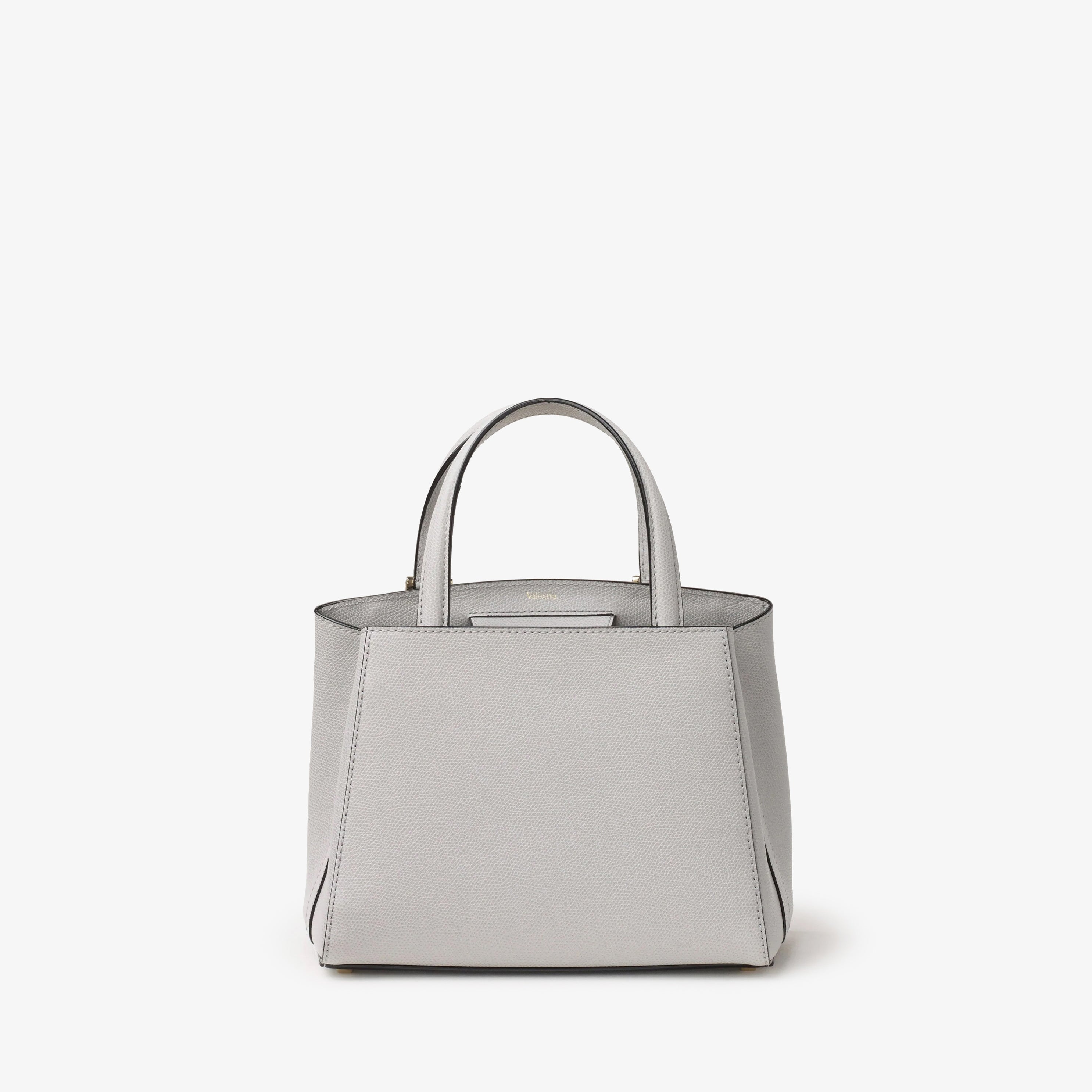 スモール トリエンナーレ – Valextra オンラインブティック 