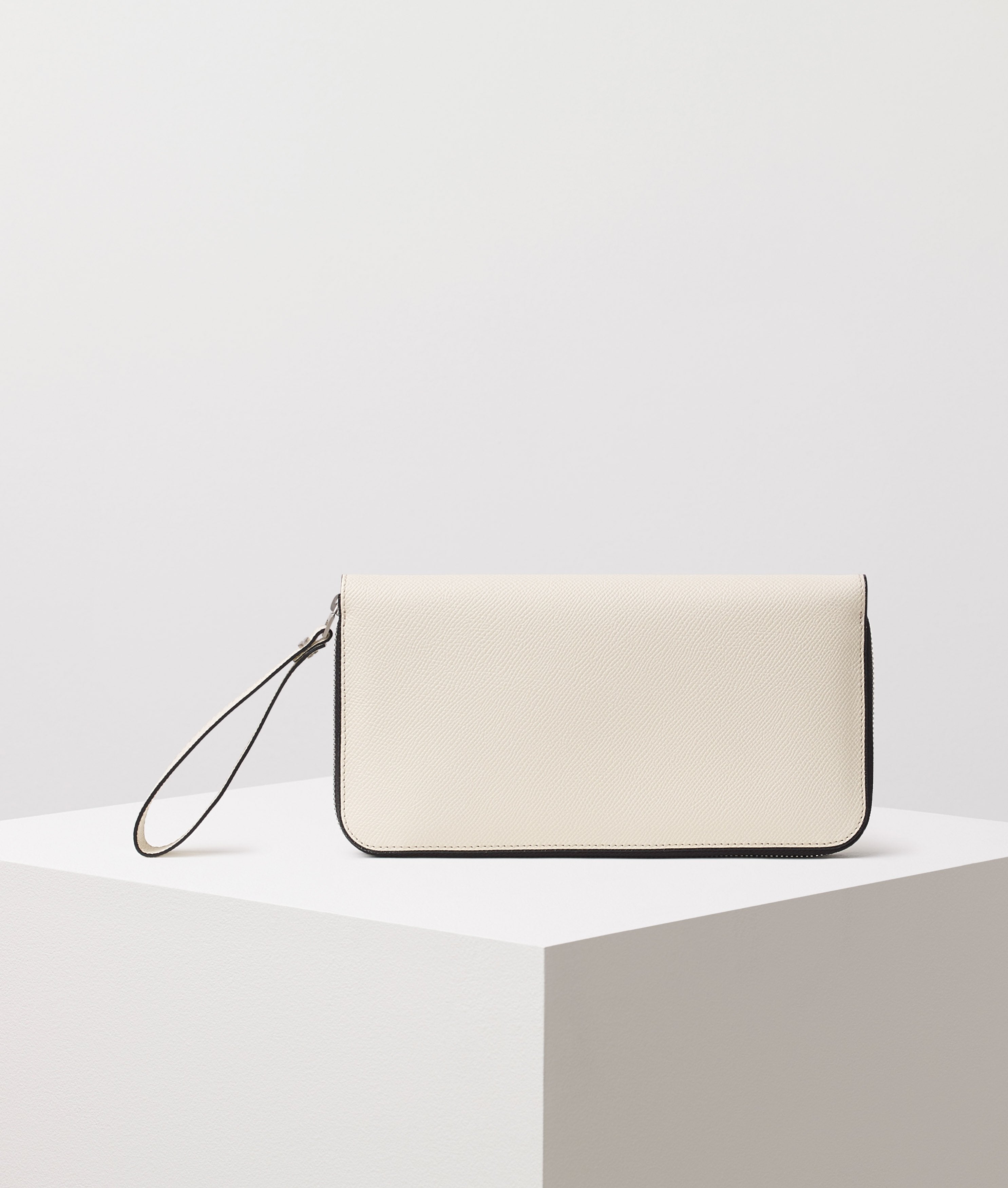 11月25日までで出品取り下げ！美品Valextra 長財布 オーガナイザー